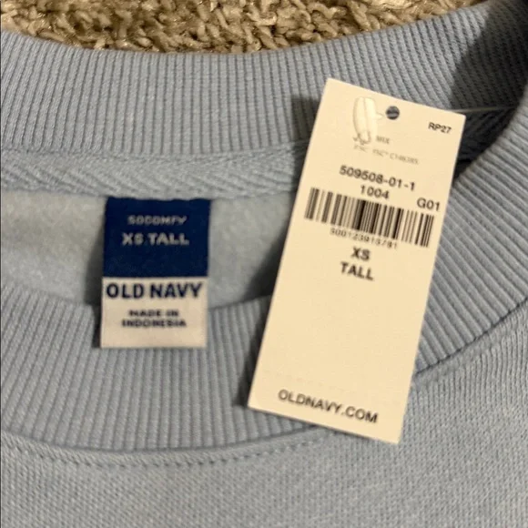 Old Navy Sweatshirt - Picture 5 of 9